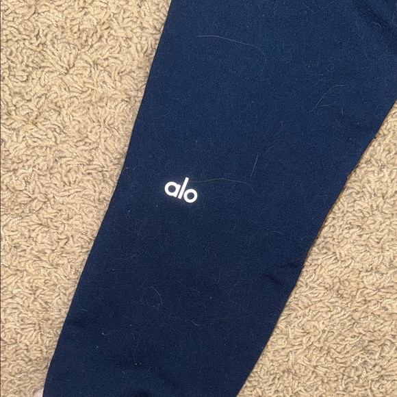 ALO Yoga Navy High-Rise Leggings - Picture 3 of 4
